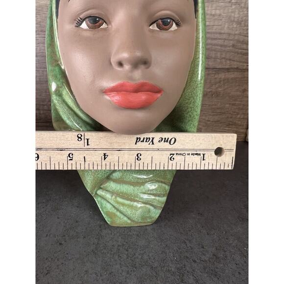 Vintage Female Head Bust Hand Painted Chalk Ware Green Head Scarf Ceramic - Picture 8 of 16